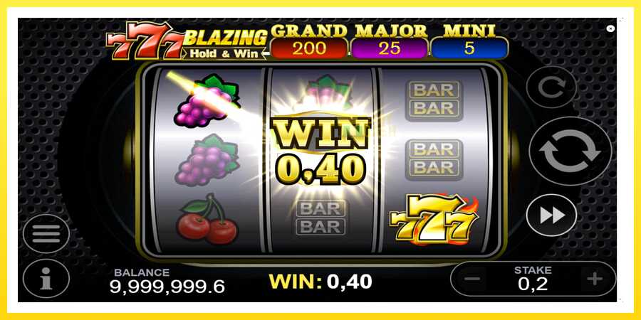 படம் 2 விளையாட்டு இயந்திரம் 777 Blazing Hold & Win